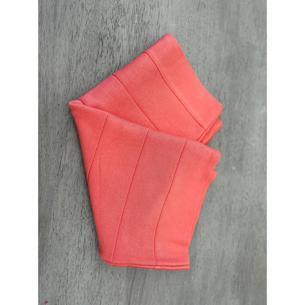 Bebe Coral Pink‎ Bandage Mini Skirt Bodycon High Waist Size Medium M Zip Back
